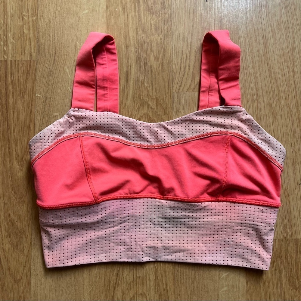 Lululemon bra top size 8 mesh crop top hot pink tank super cute